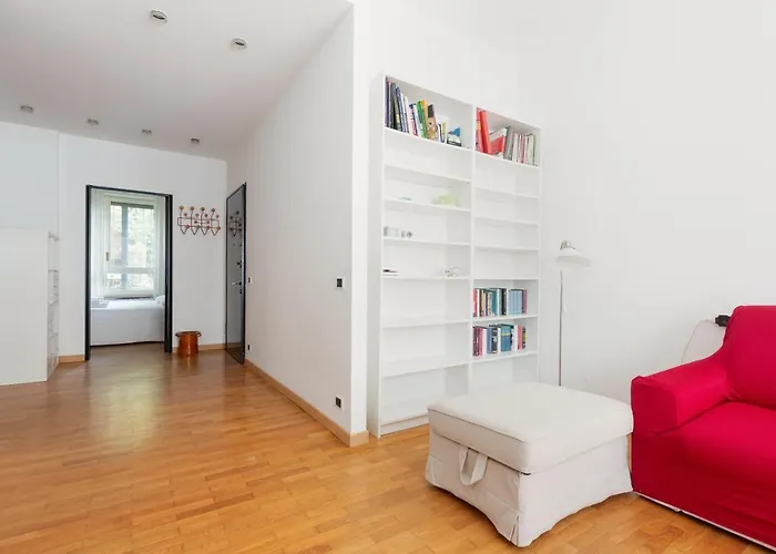 Buonarroti Bright Apartment